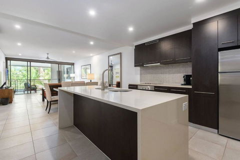 Rooftop Tranquility At Stunning Temple Resort - Grafton Accommodation 2