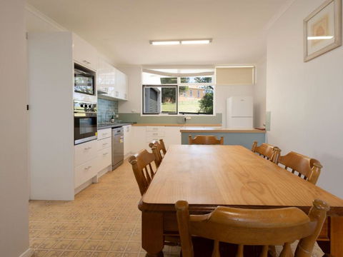 Rosella Perch - Grafton Accommodation 1