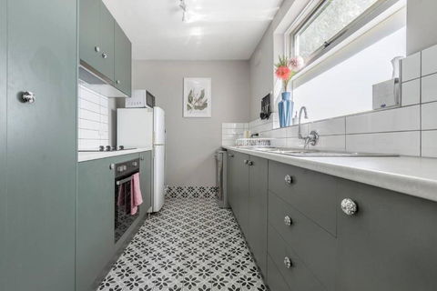 Rosewood Lodge - Cottage Charm Off High Street - Grafton Accommodation 1