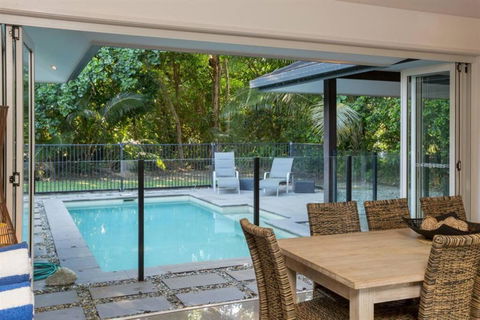 Roya On Mission - Beachfront - Wongaling - Family - Grafton Accommodation 3