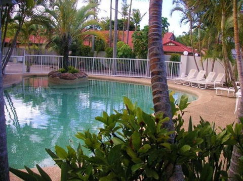 Runaway Bay Motor Inn - Grafton Accommodation 1