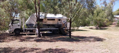 RV Caravan In Rural Setting On Edge Of Town Close To AgQuip - Grafton Accommodation 0