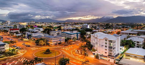 Rydges Esplanade Resort Cairns - Grafton Accommodation 2