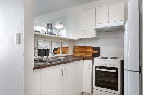 S203S - The Loft By Darling Harbour - Grafton Accommodation 3