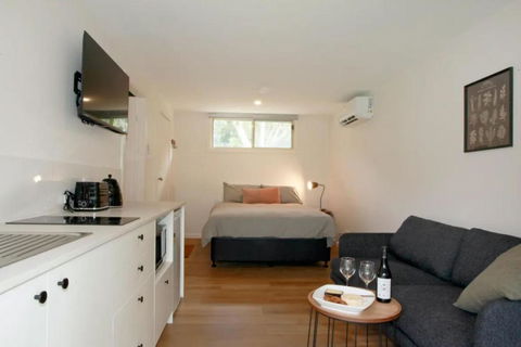 Sahara Trails Studio WiFi Air Conditioning Horse Riding And Much More - Grafton Accommodation 2