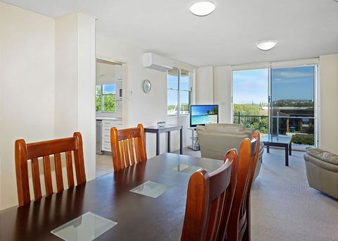 Sail Away - Grafton Accommodation 2