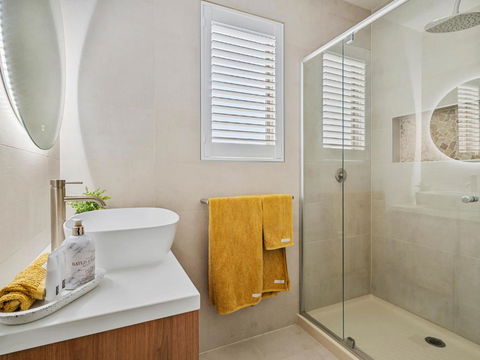 Sailz Villas Unit 4 - Grafton Accommodation 2