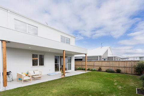 Saltwater Lux, 4 Bdrm, 3 Bath, Golf, Weddings, Beaches, Adventure Park - Grafton Accommodation 3