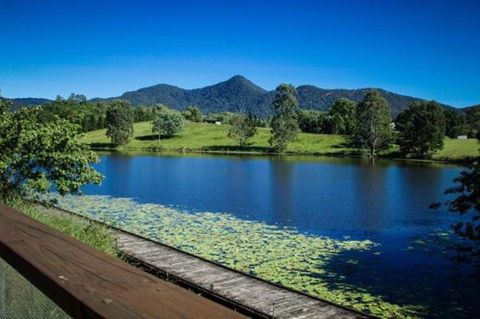 Samford Lakes - Grafton Accommodation 3
