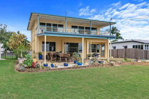 Sandbar On Moreton 3 Bedroom - Grafton Accommodation 0
