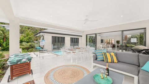 Sandcastles - Palm Cove - Grafton Accommodation 2