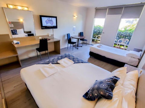 Sandors Motor Inn - Grafton Accommodation 3