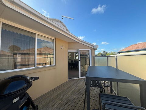 Sandpiper 10 - Close To Town And Beach - Grafton Accommodation 3