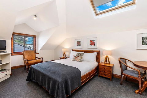 Sandstone Suites - In The Heart Of Port Fairy - Grafton Accommodation 1