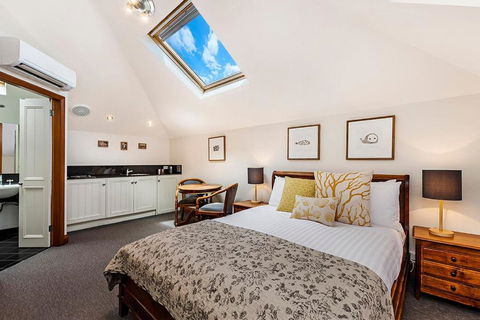 Sandstone Suites - In The Heart Of Port Fairy - Grafton Accommodation 0