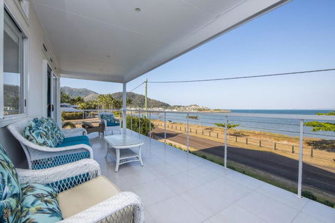 Sandy Decks - Grafton Accommodation 0