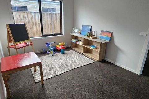 Spacious Home In WeirViews - Grafton Accommodation 1