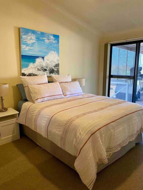 Spear Creek Beach House - Grafton Accommodation 1