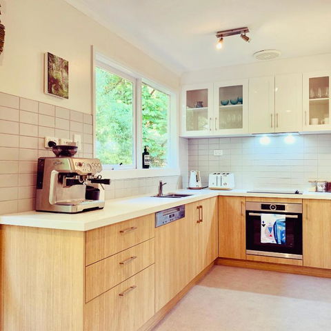 Steep Creek Retreat - Grafton Accommodation 2