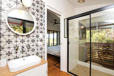 Tallaringa Views - Grafton Accommodation 1