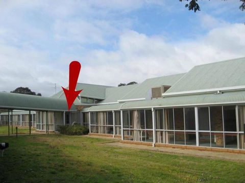 Tarcutta Retreat - Grafton Accommodation 3