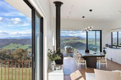 The Bella Vista By Mt Bellevue - Grafton Accommodation 1