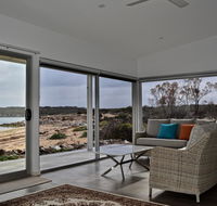 Beachside - Grafton Accommodation