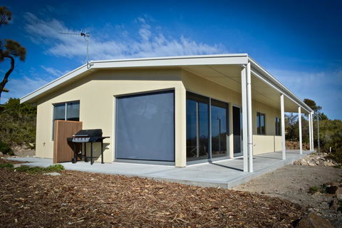 Beachside - Grafton Accommodation 2