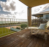 Beachside At Silver Sands - Grafton Accommodation