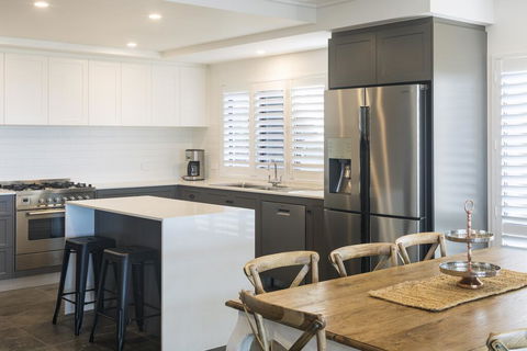 Beachside Bliss In Clifton Beach - Grafton Accommodation 3