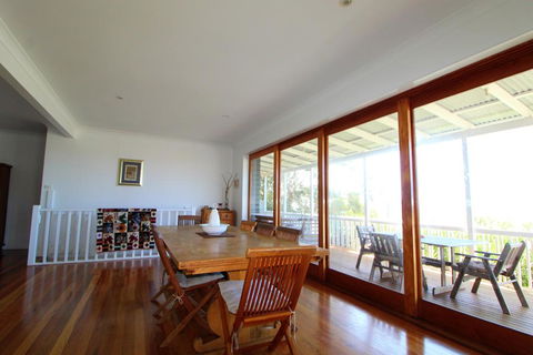Beau Soleil, 28 East Street - Grafton Accommodation 1