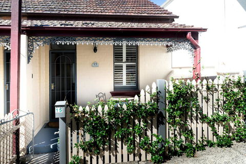 Beautiful Modern Historic Home Near Sydney Harbour - Grafton Accommodation 0