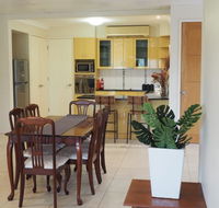 Bed and Breakfast with airport transfers and rental car - Grafton Accommodation