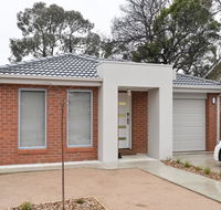 Beischer Apt A - Grafton Accommodation