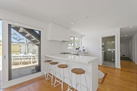 Beleura By The Beach - Grafton Accommodation 2