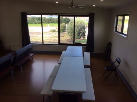 Bellarine Lodge Sleeps 30 - Grafton Accommodation 2