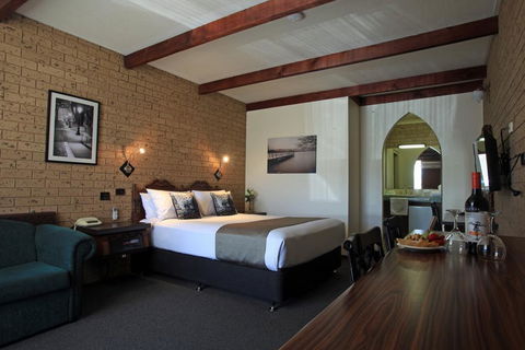 Belltower Motor Inn - Grafton Accommodation 0