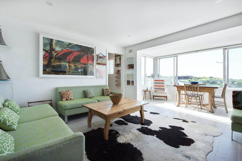 Best Beachside Location In Clovelly With Parking! - Grafton Accommodation 2
