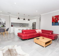 Best Central Wagga Townhouse - Grafton Accommodation