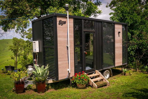 Big Tiny Paz Seven Hills Tiny House, Tallarook - Grafton Accommodation 0