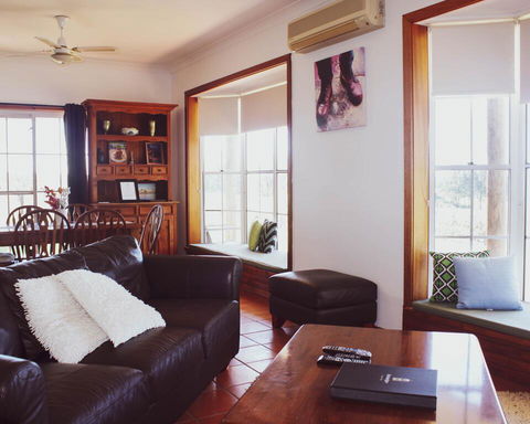 Bimbadgen - Grafton Accommodation 0
