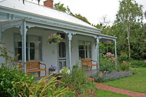 Birch House Koroit - Grafton Accommodation 0