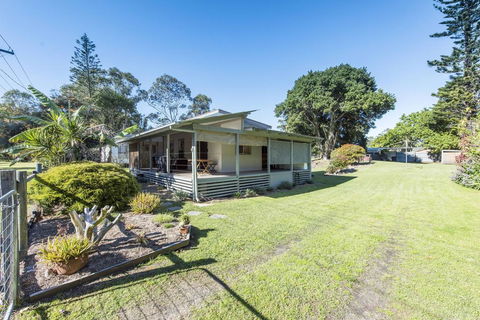 Bird Song - Iluka, NSW - Grafton Accommodation 0