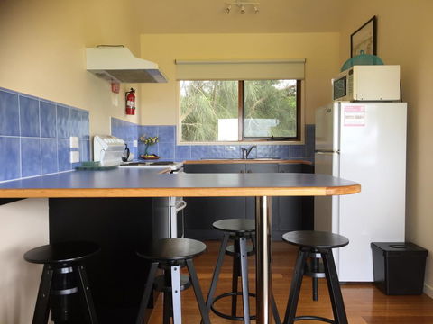 Black Cockatoo Cottages - Grafton Accommodation 2