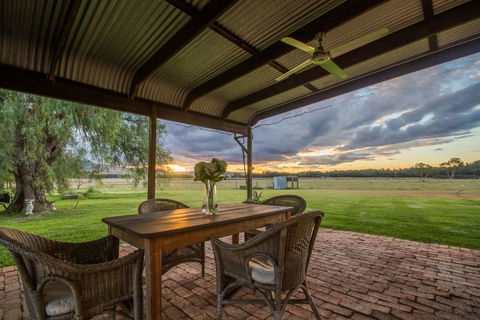 Blaxland's Cottage - Grafton Accommodation 1