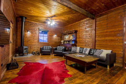 Blaxland's Cottage - Grafton Accommodation 2
