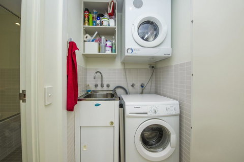 Blue On Blue Apartment 332 - Grafton Accommodation 3