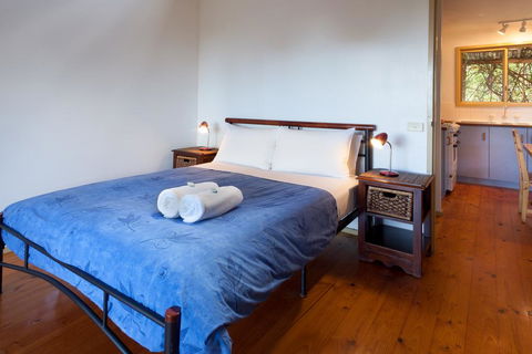 Bombina Cottages - Grafton Accommodation 3