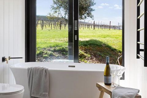 The Lodge By Mt Bellevue - Grafton Accommodation 3