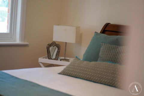 The Vigneron Villa - Grafton Accommodation 3